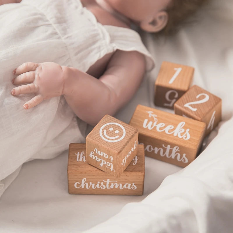 Wooden Baby Milestone Card Set