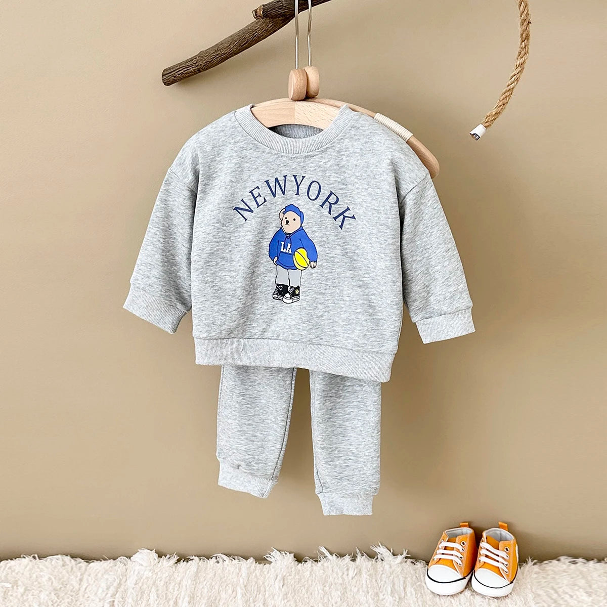 Newborn  outfit