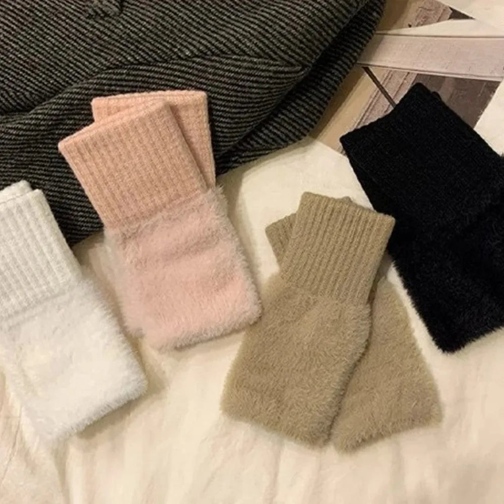 Women's Half-Finger Winter Gloves