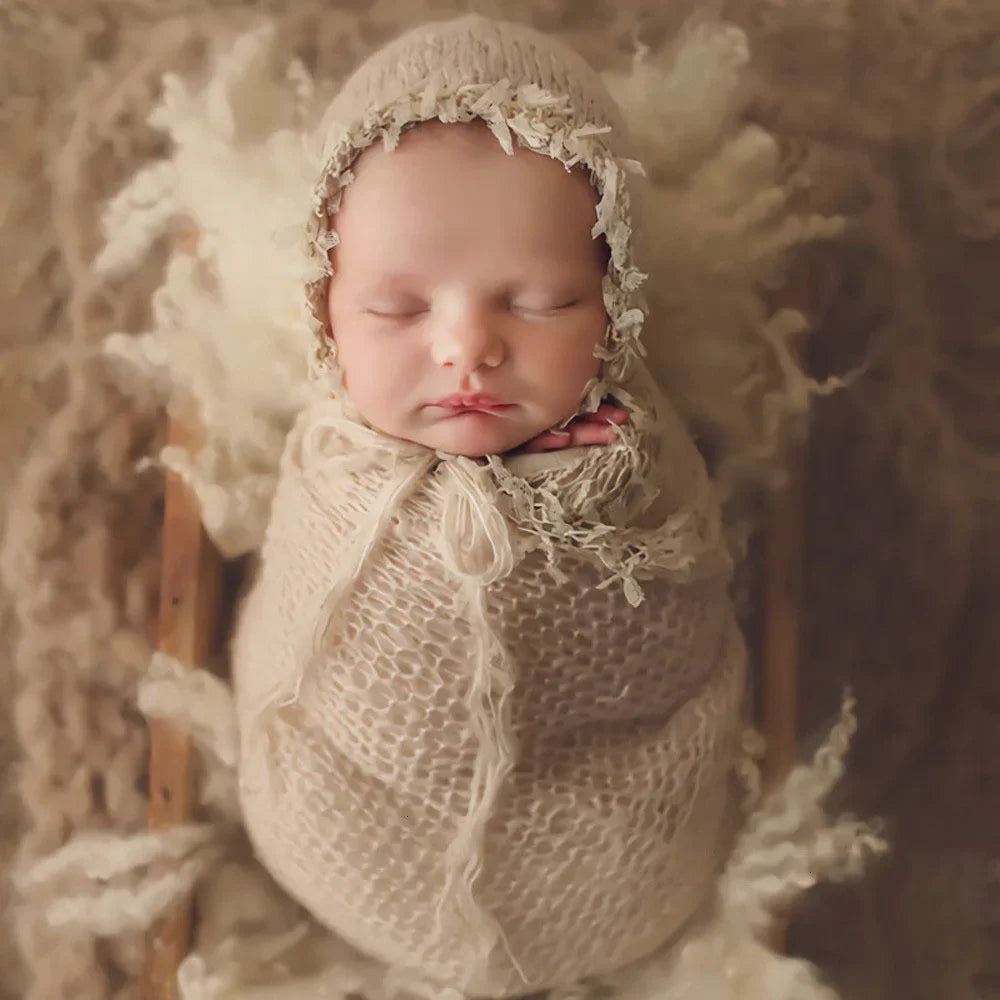 Newborn Knitted Hat & Wrap Set