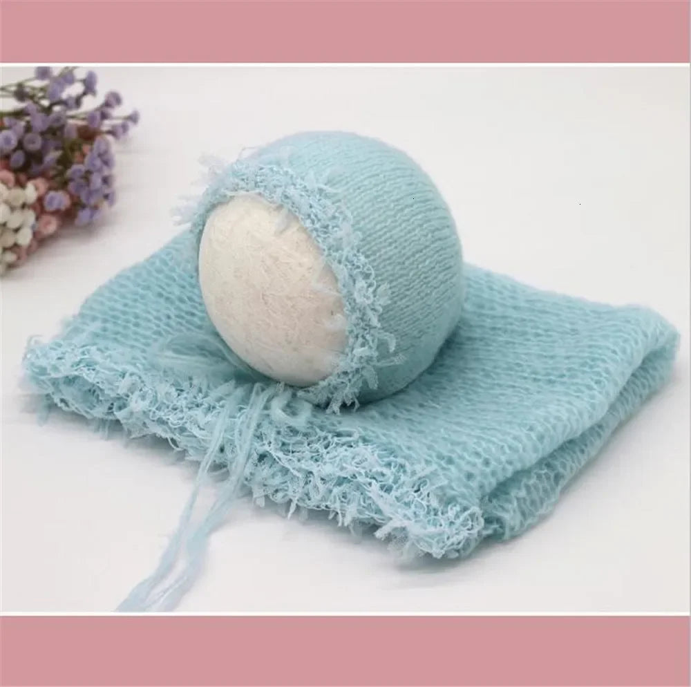Newborn Knitted Hat & Wrap Set