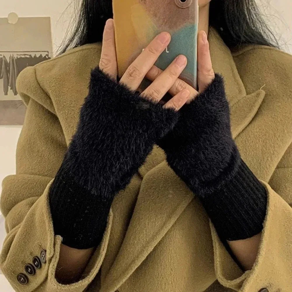 Women's Half-Finger Winter Gloves