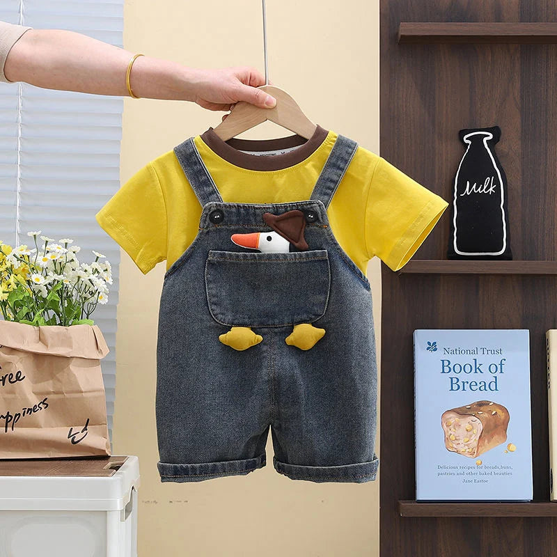 Baby T-Shirt & Denim Overalls