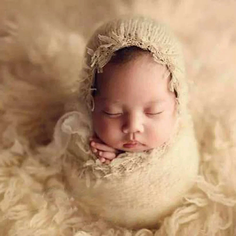 Newborn Knitted Hat & Wrap Set