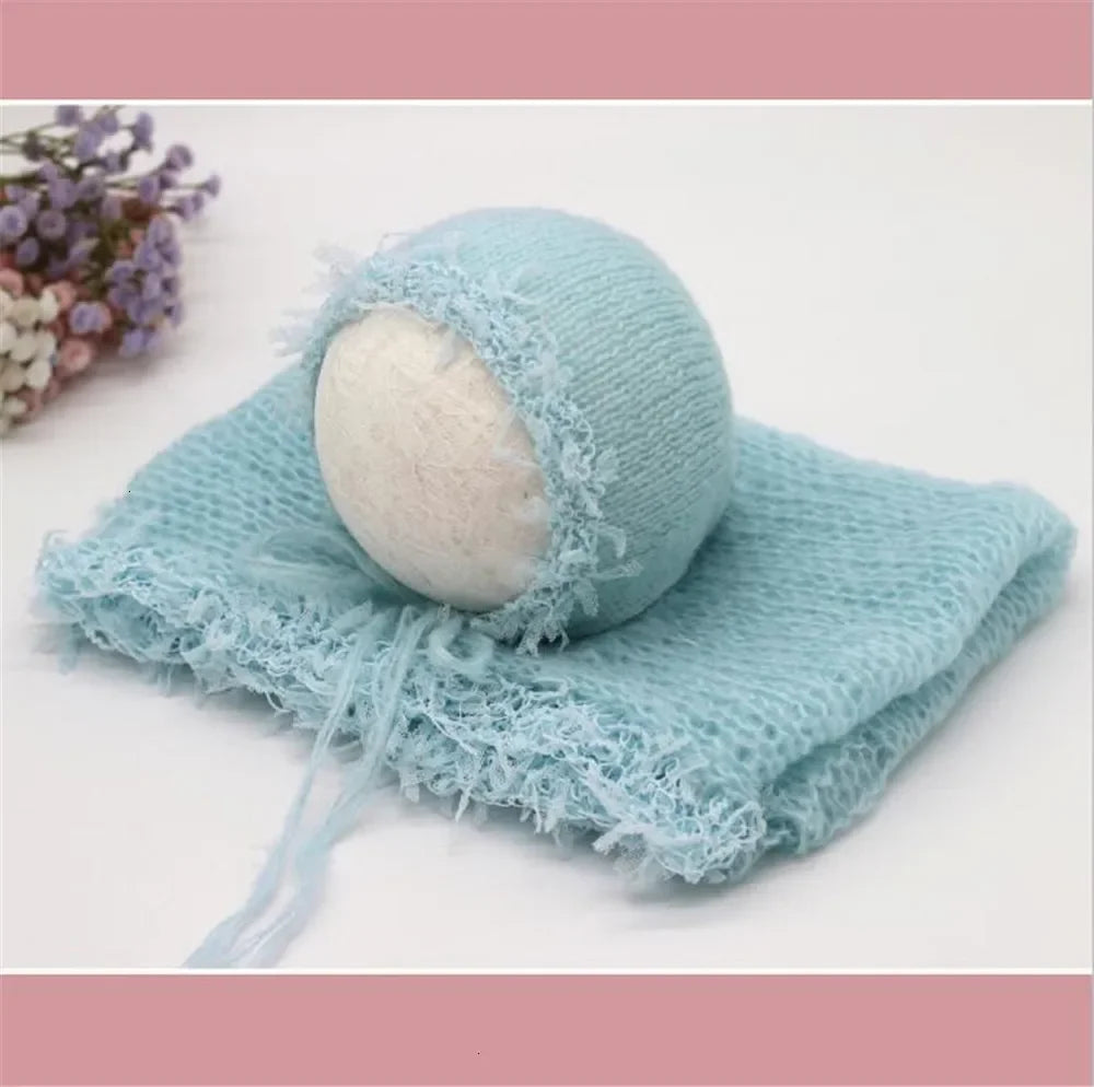 Newborn Knitted Hat & Wrap Set