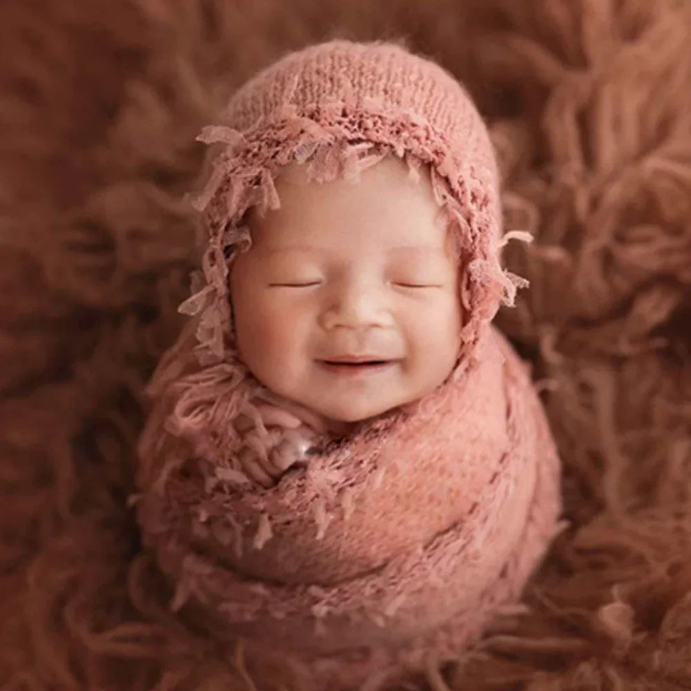 Newborn Knitted Hat & Wrap Set