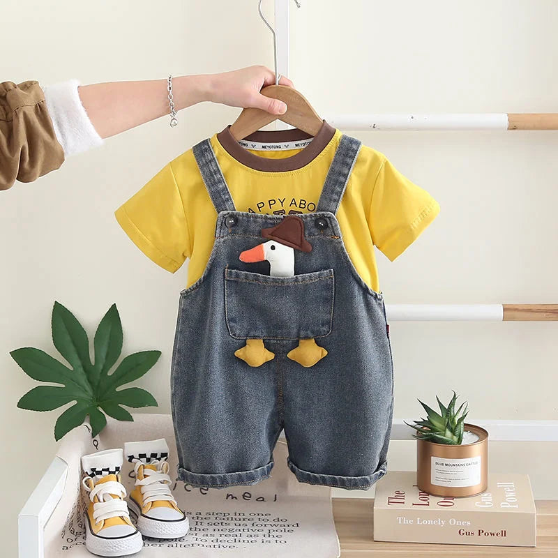 Baby T-Shirt & Denim Overalls